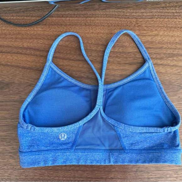 Lululemon Athletica Flow Y Bra IV in Heathered Porcelaine - Picture 8 of 8